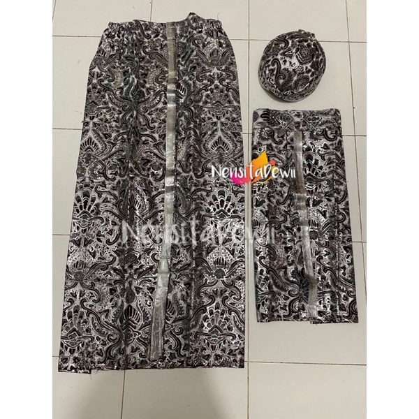 Set Instan - Sepasang Jarik &amp; Blangkon Pengantin / Motif Pisang Bali Putih