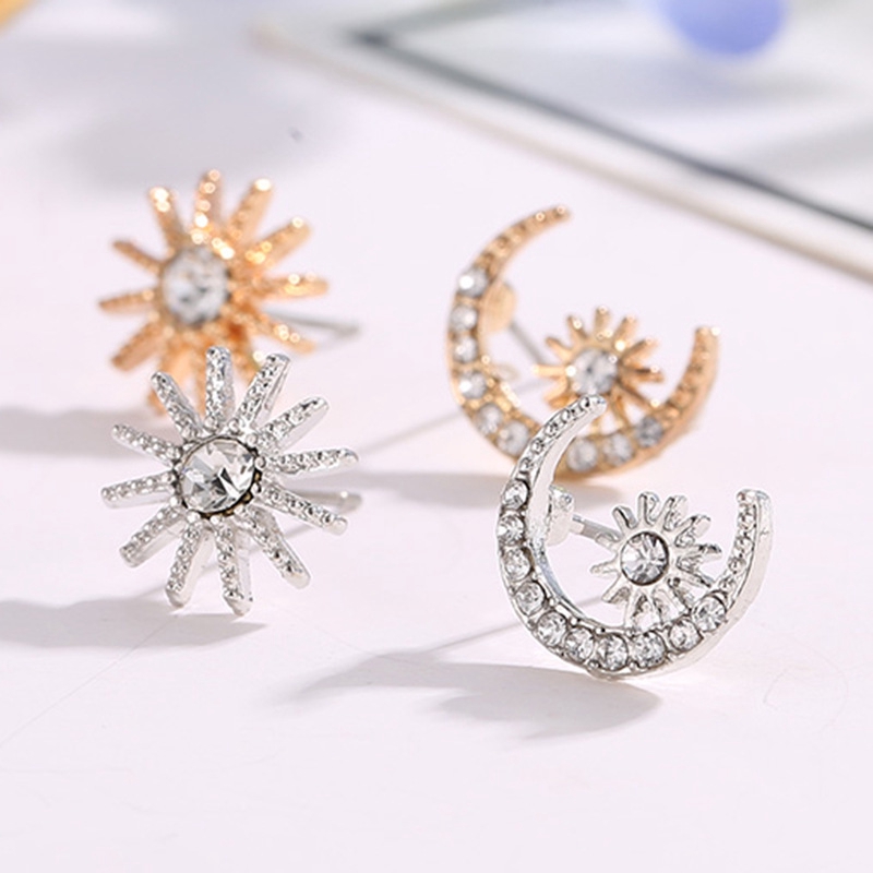 Anting asimetris segar dan kecil Versi korea Bintang bulan anting-anting berlian