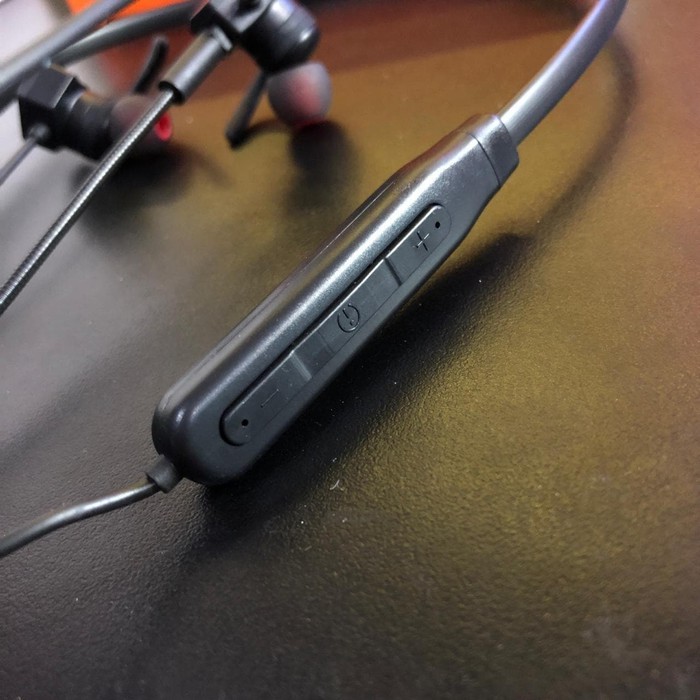 Dareu EH728 BT In-Ear Gaming Earphone