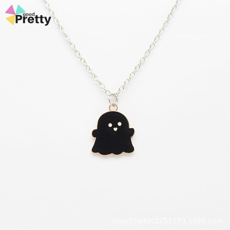 Kalung Rantai Dengan Liontin Kartun Hantu Warna Hitam Dan Putih Untuk Hadiah Halloween - PD