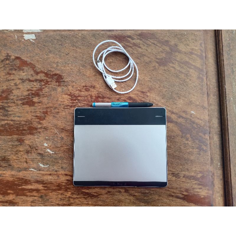 Dijual Santai Wacom Intuos Small Bekas (CTL-480) 2014