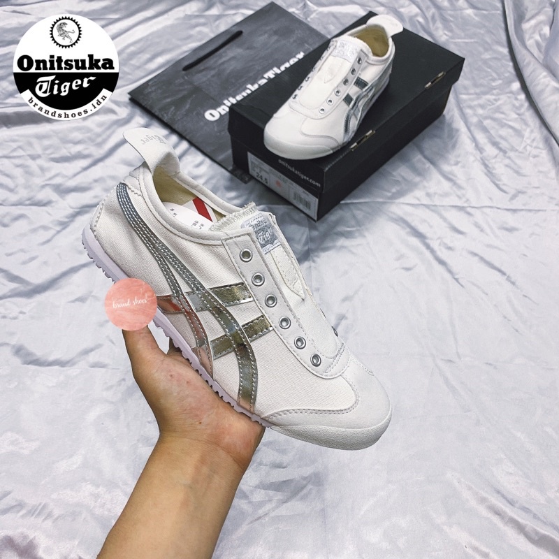 Promo Sepatu Onitsuka Slip On White Silver Free Paperbag