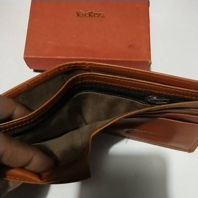 Dompet kulit asli kickers pria