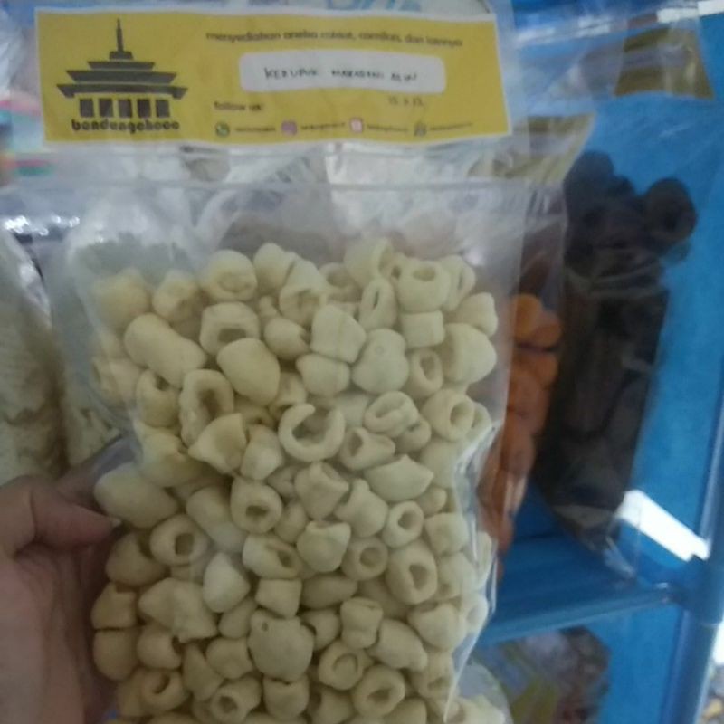 

SERBU SERBA 3000 KERUPUK MAKARONI ASIN ENAK BANGET