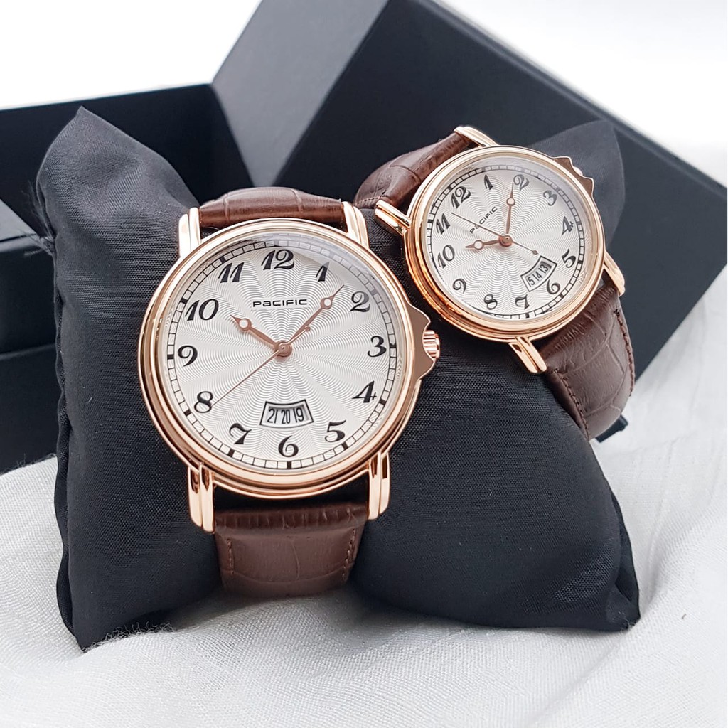 Jam Tangan Couple Pacific 8073 Analog Tanggal Aktif Tali Kulit Model Klasik Original