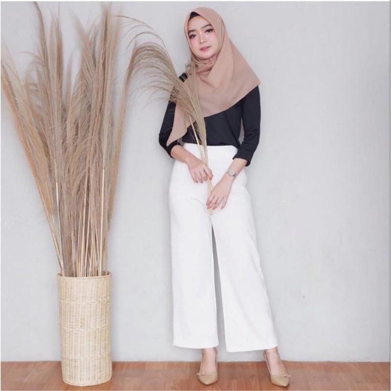 CELANA JEANS WANITA//KULOTSNOWCELANA KULOT JEANS HIGHWAIST WARNA PASTELA HITS SELEBGRAM FASHION WANITA