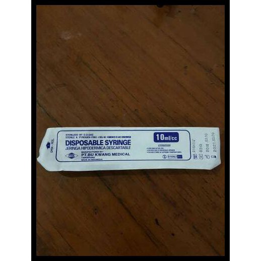

TERLARIS ALAT SUNTIK 10ML/10CC + JARUM SUNTIKAN REFILL TINTA DAN LAIN-LAIN