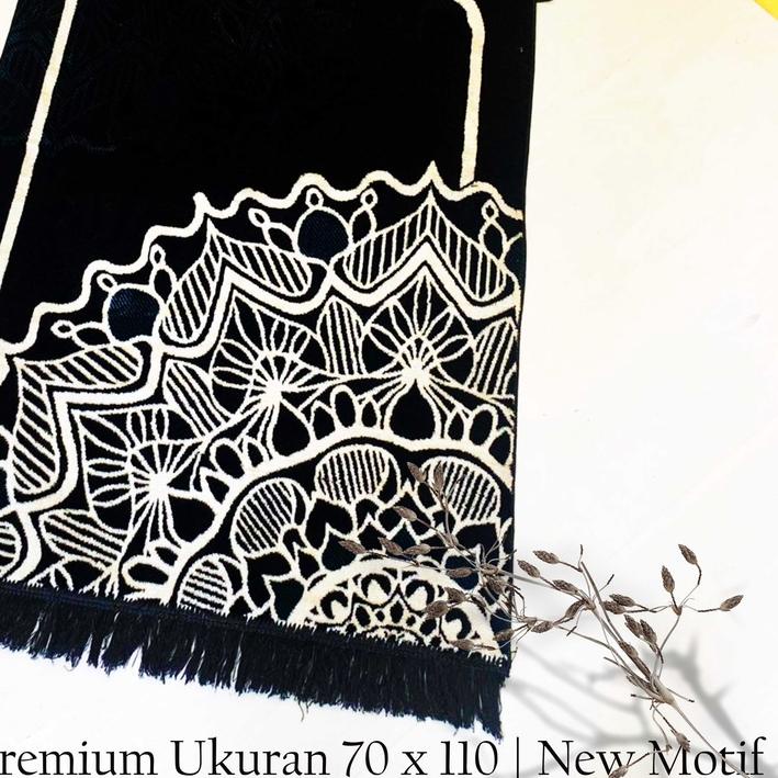 Sajadah Turki Hitam Premium,Sajadah Premium Tebal Motif Bunga