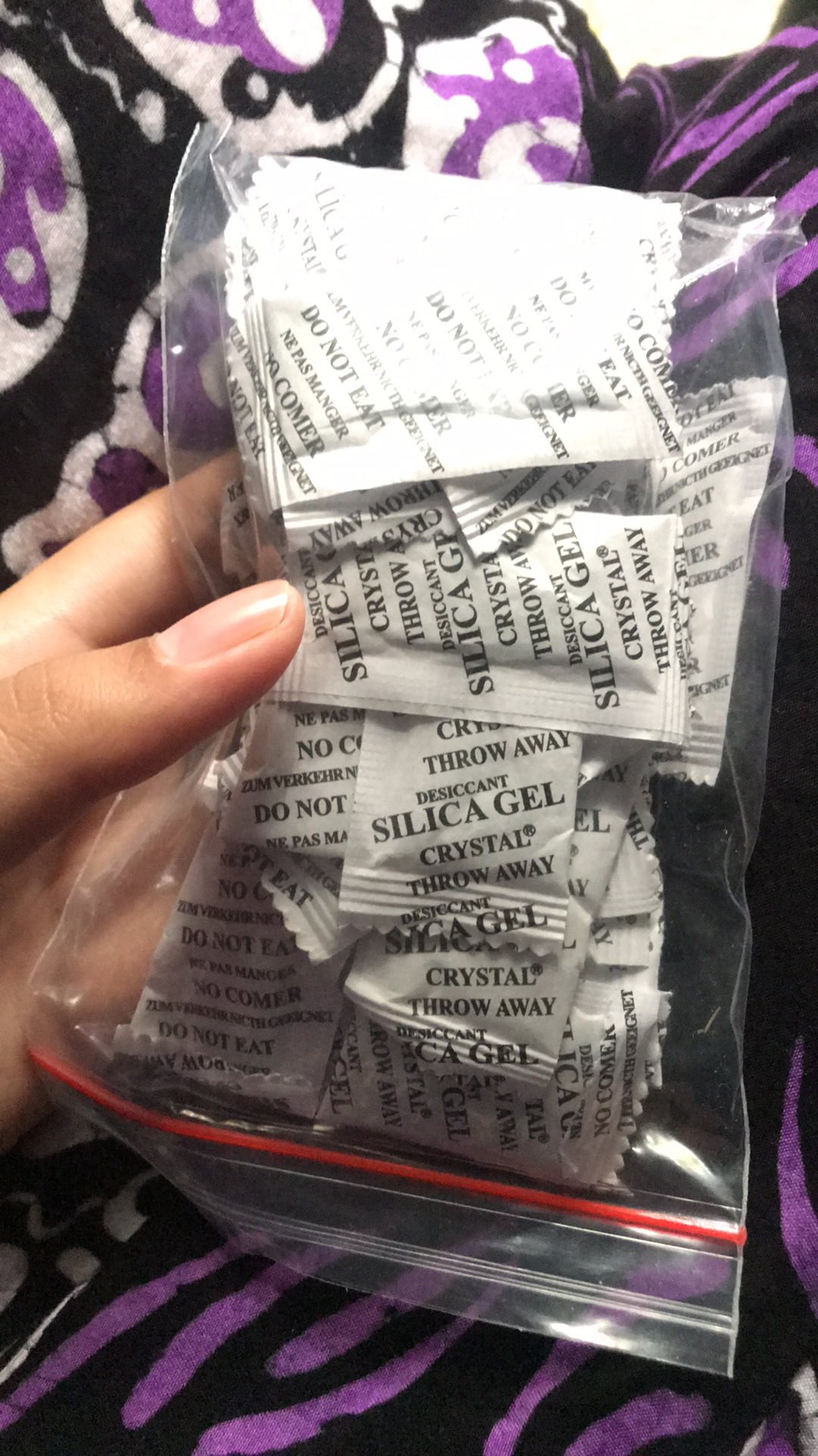 Plastik Ziplock Jumbo Tebal Kuat Awet U/ Handbag/sepatu Dll (25pcs) + 1 Pack Silica Natural 100 Gram