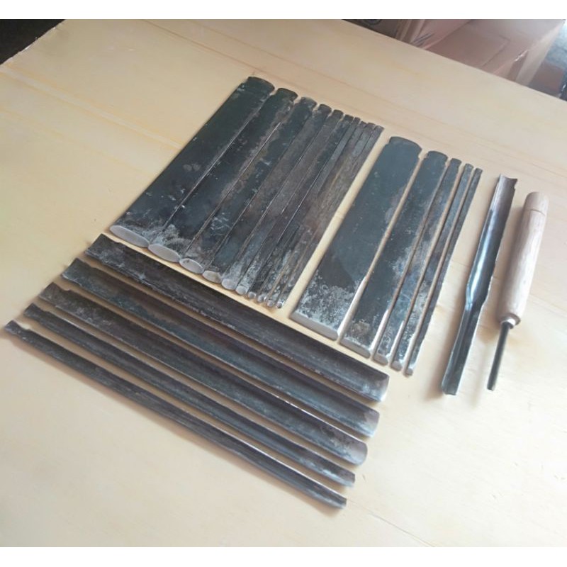 Pahat Tatah Ukir Satu Set Isi 22pcs