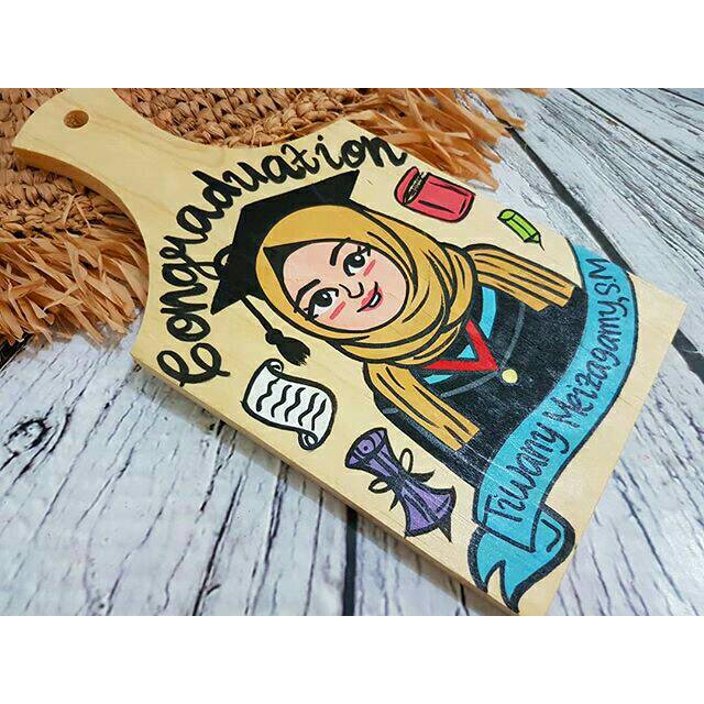 Talenan lukis 1 wajah hadiah kado wisuda ultah toga unik lucu handmade