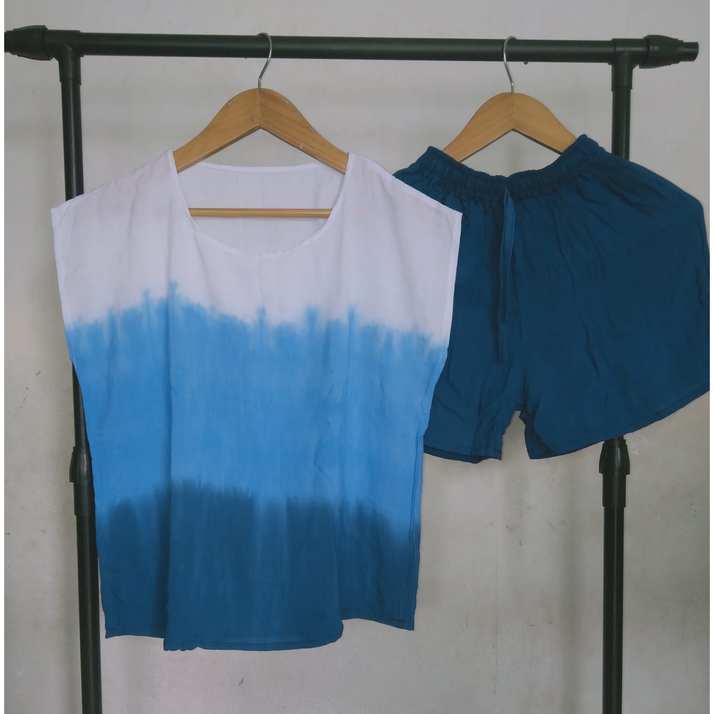 BAJU WANITA/ PAKAIAN PIYAMA  MOTIF SALUR GRADASI WARNA-WHITE BLUE
