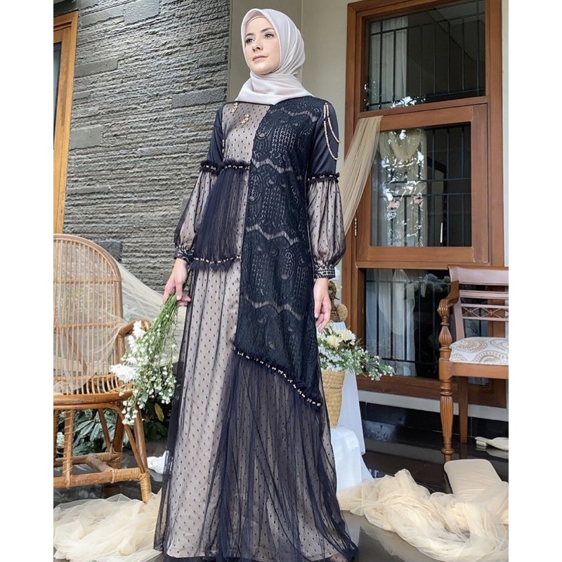 Navilaa dress by javina