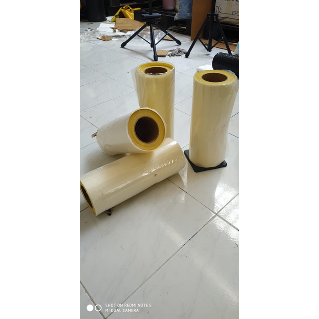 

Pelastik Plastik Laminasi Laminating Dingin Glossy Glosy Doff Matte Dof Roll A3 dan A4