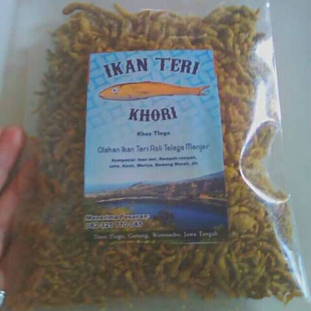 

kripik ikan teri KHORI.
