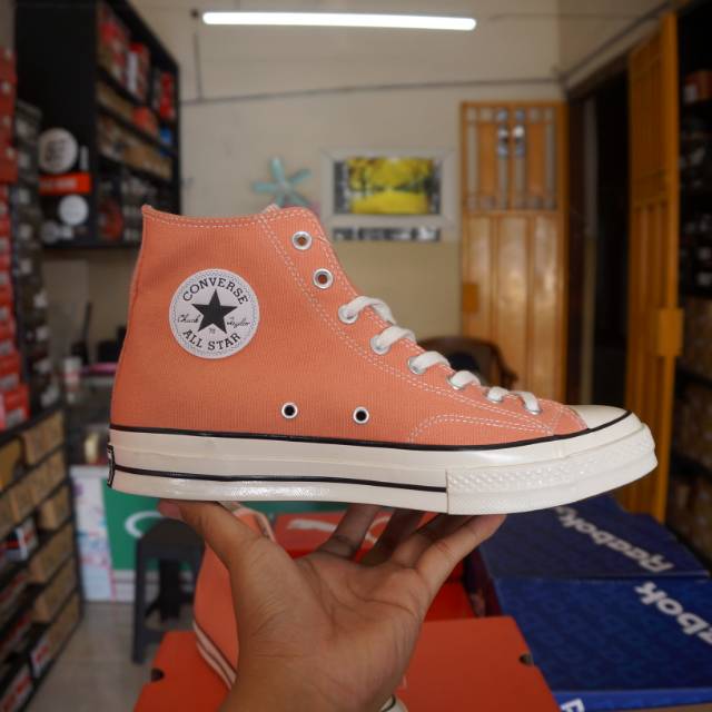 desert peach converse