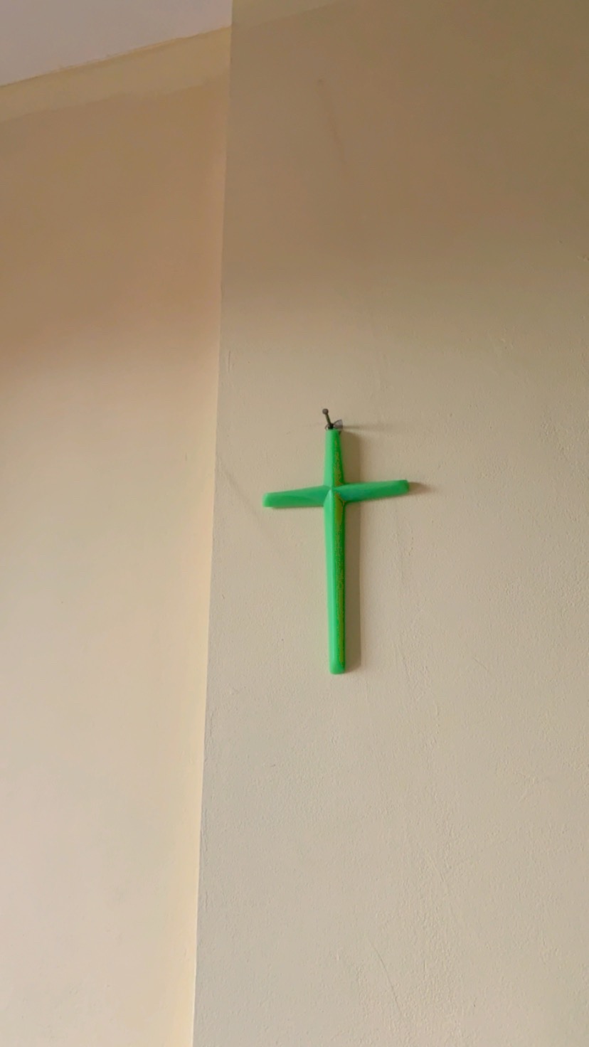 Salib Polos Fosfor, Glow In The Dark 27 Cm