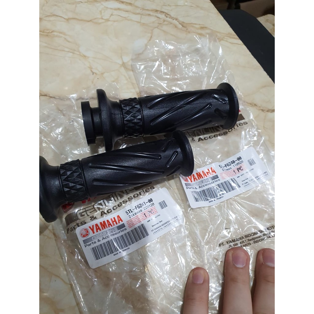 HANDFAT HAND GRIP MIO NOUVO ASLI ORI YAMAHA 5TL-F6240-00 DAN 5TL-F6241-00