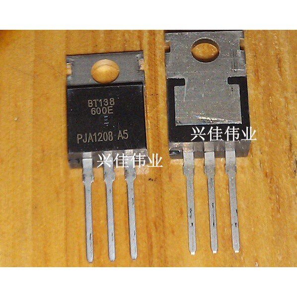 10pcs Ic Bt138-600E Bt138-600 To220 To-220 Bt138