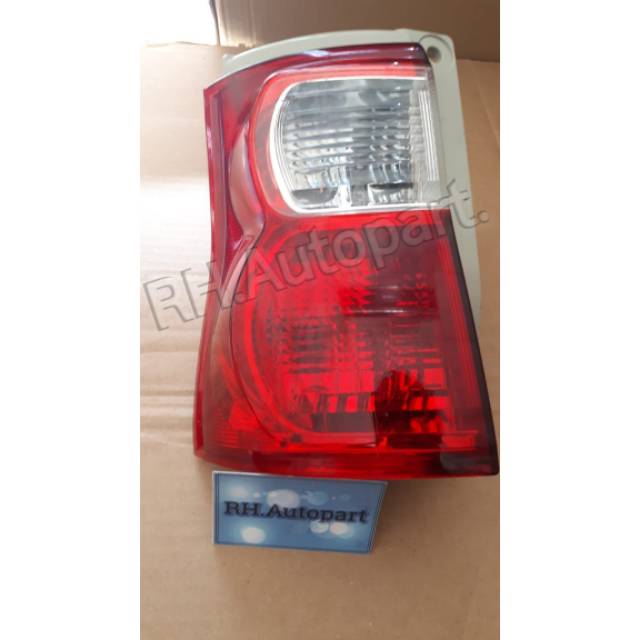 Lampu stop/lampu rem belakang DAIHATSU LUXIO