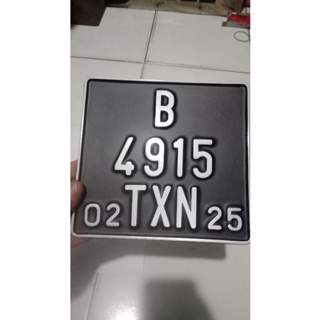 PLAT NOMOR MOTOR VESPA