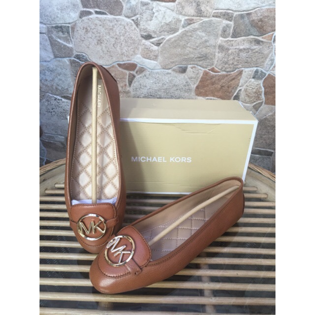 Sepatu michael kors mk lillie moc luggage brown original authentic shoes