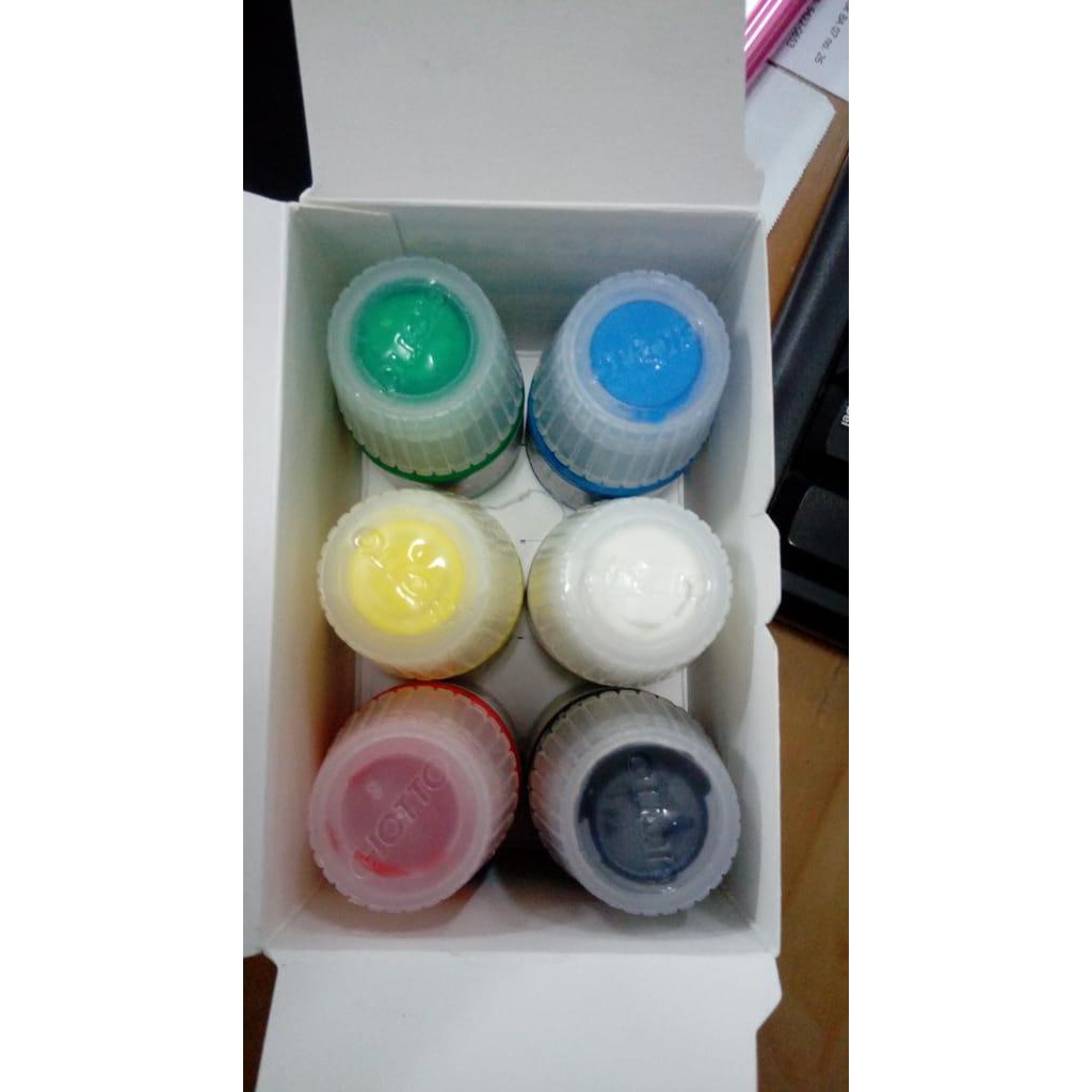 

PAKET HEMAT CAT AKRILIK 25 ML GIOTTO ISI 6 BOTOL WARNA BERBEDA DISKON