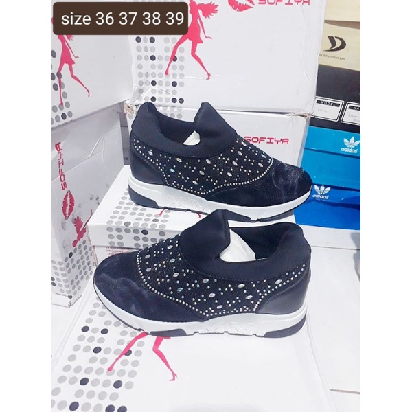 Arthur sport Sepatu sofiya import kode 3470