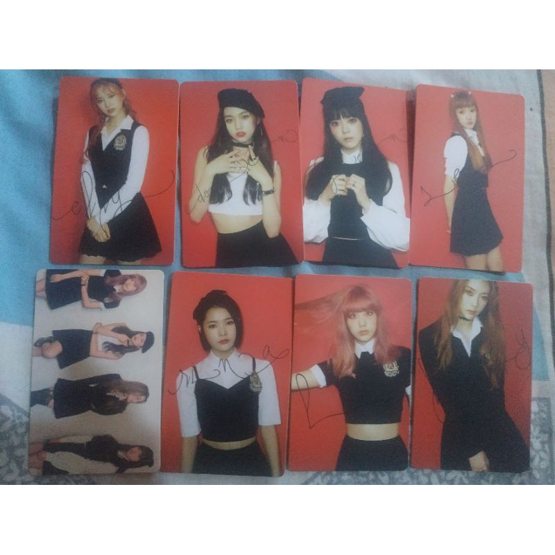 Weki Meki Photocard dari Lucky Kihno album