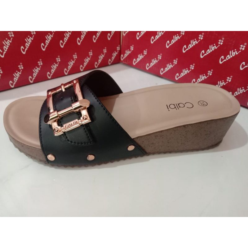 wedges Motif gesper FJ.1544 merk Calbi