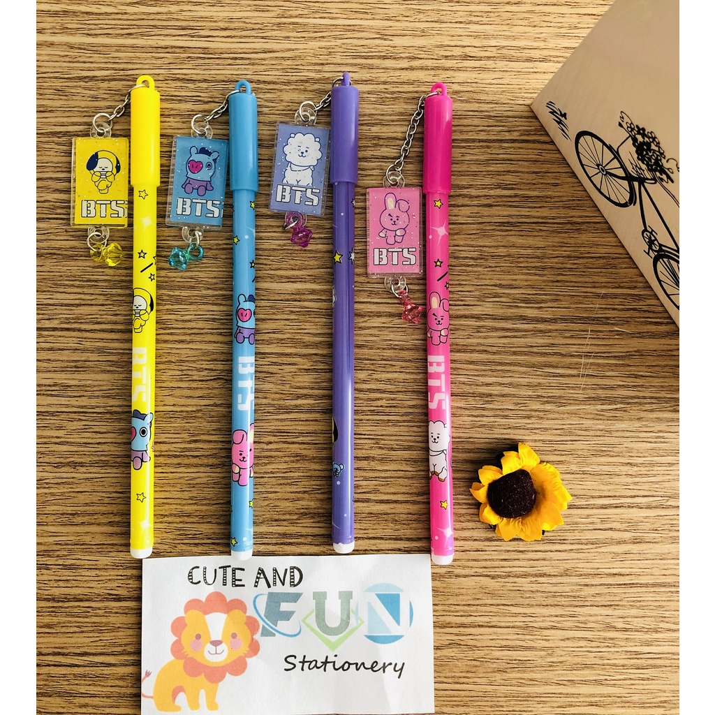 

(12 PCS) PULPEN GEL BT21 6502 GANTUNGAN AKRILIK