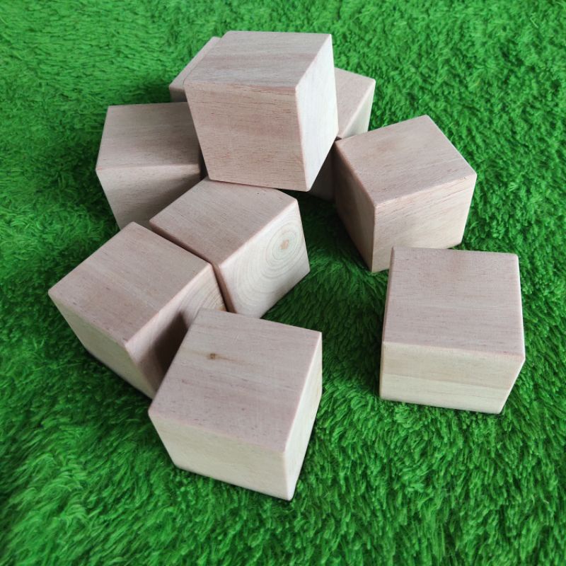 kubus kayu, dadu, 5cm x 5cm x 5cm 10pc