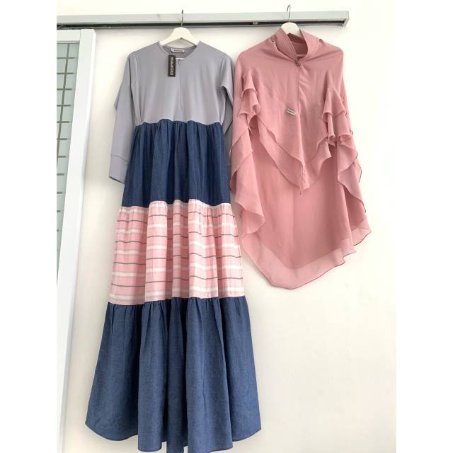 Hijab Kayunie Gamis Syari Akana