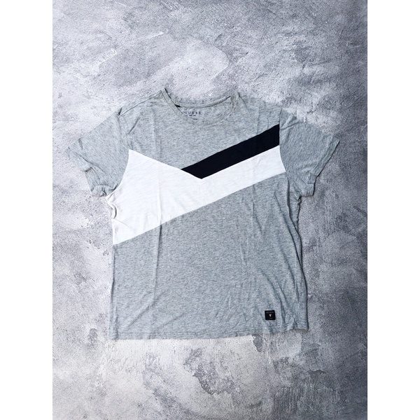 guess 3tone tshirt second original preloved