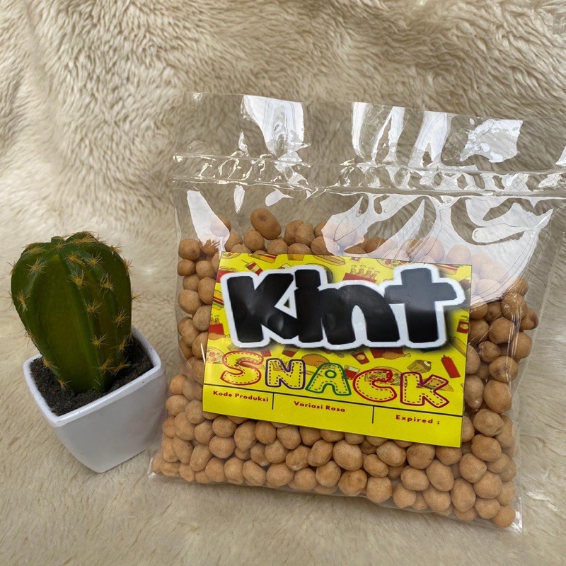 

KACANG ATOM 250GR