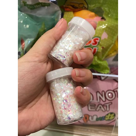 

Promo HOLOGRAM PAPER DUST / scattered glitter hologram easter lamb slime Limited