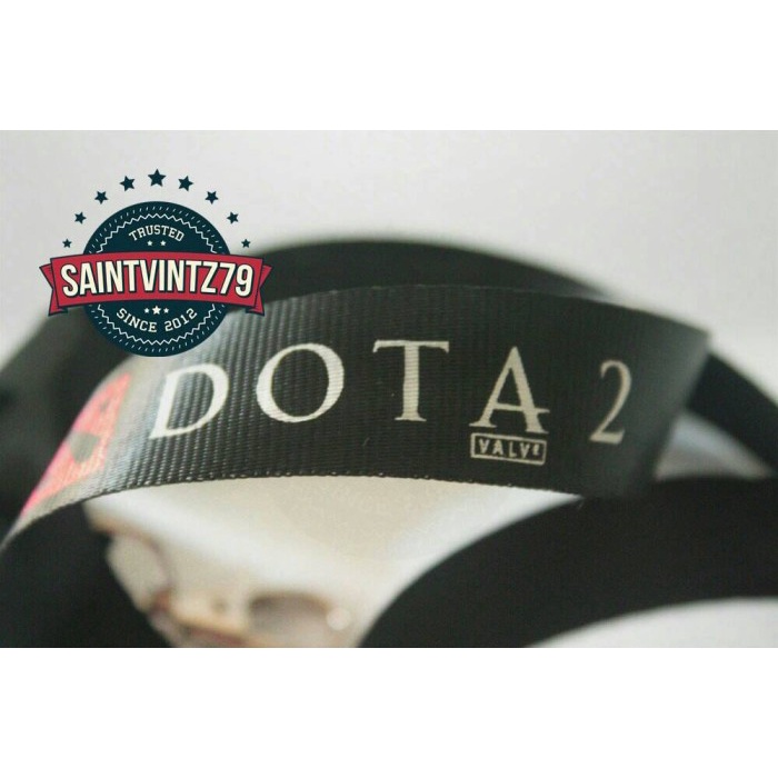 

Promo Bulan Ini Tali / Gantungan Id Card / Lanyard Dota2 (Hitam) Diskon