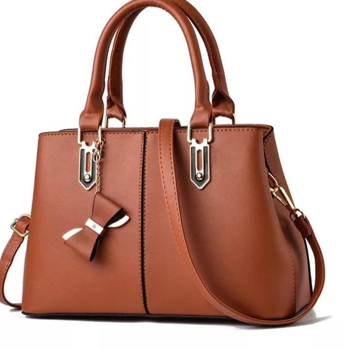 Stok terbatas.. Pua-Tas selempang wanita model terbaru 2021/Tas selempang ibu-ibu