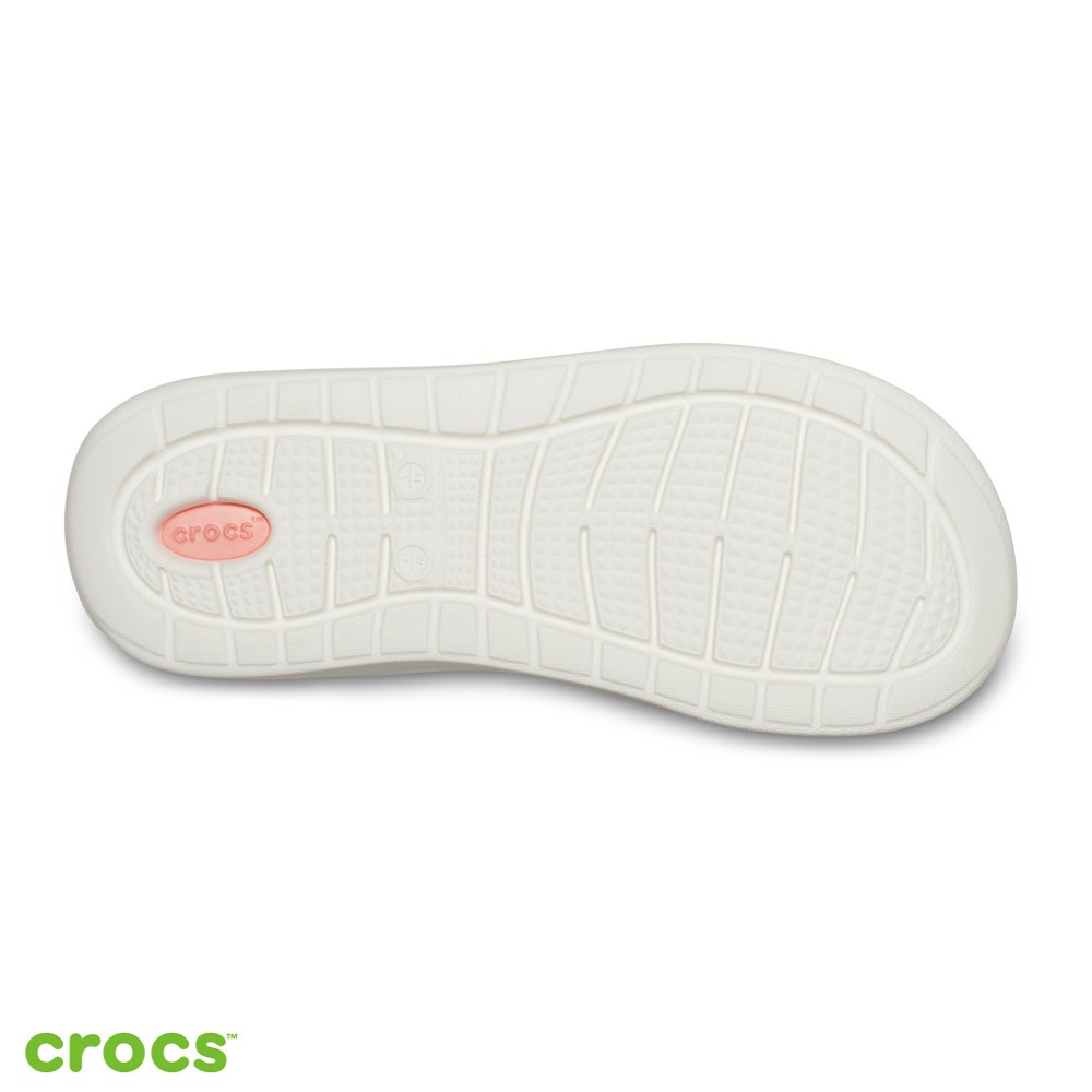 Crocs Literide Flip / Sandal Crocs Jepit / Sandal Unisex / Sandal Tahan Air / Original - Navy Peach -205182-4JG