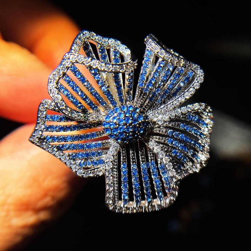 European and American Heavy Industry Affordable Luxury Style Diamond Three-Dimensional Flower Ring