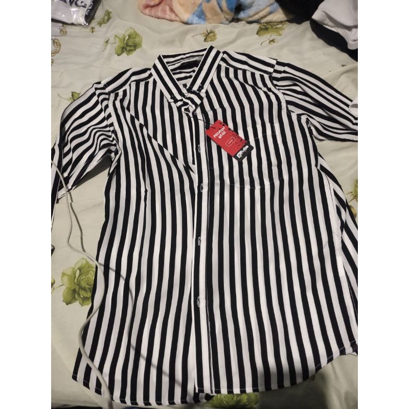 Kemeja Salur Lengan Panjang Pria