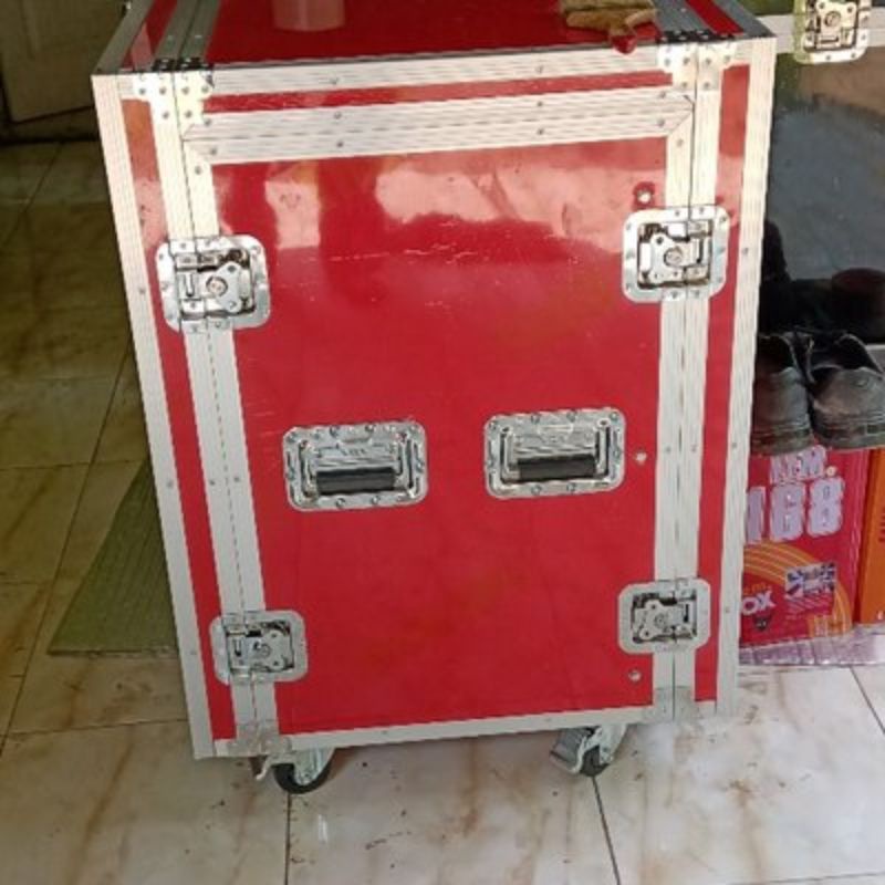 Hardcase sound system 12U mixer