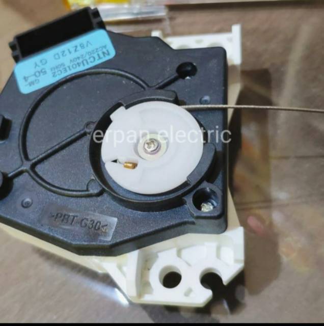 MOTOR DRAIN - RETRACTOR GM- 50-4 NTCU 401EC2 MESIN CUCI TOSHIBA