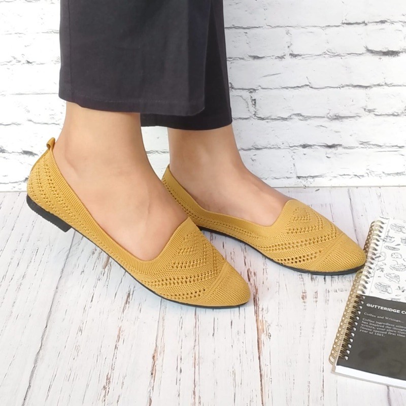 KAYZINEVA Sepatu Flat Wanita Rajut Import CC 05