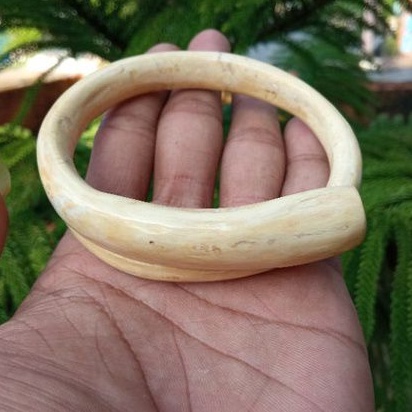 Gelang/Gelang akar. bahar /Gelang akar bahar putih/Gelang akar bahar murah/gelang murah