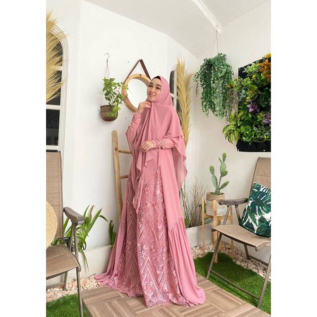 Prada Pink by QNANZ