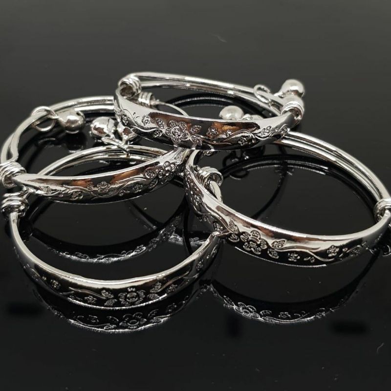4 pcs gelang krongcong  Titanium anak-anak