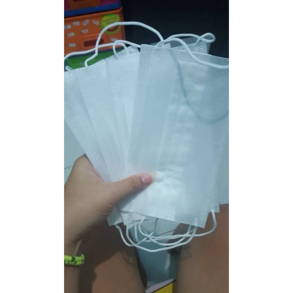 Jual MASKER KPOP KAIN KASA   ANTIDUST WARNA MIX  HITAM PUTIH  Berkualitas
