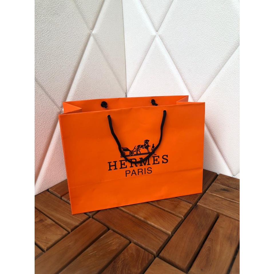 PAPERBAG TAS BRANDED PREMIUM KANTONG SHOPING KERTAS BELANJA BAHAN KARTON