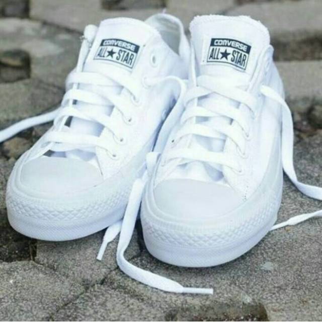 sneaker converse putih